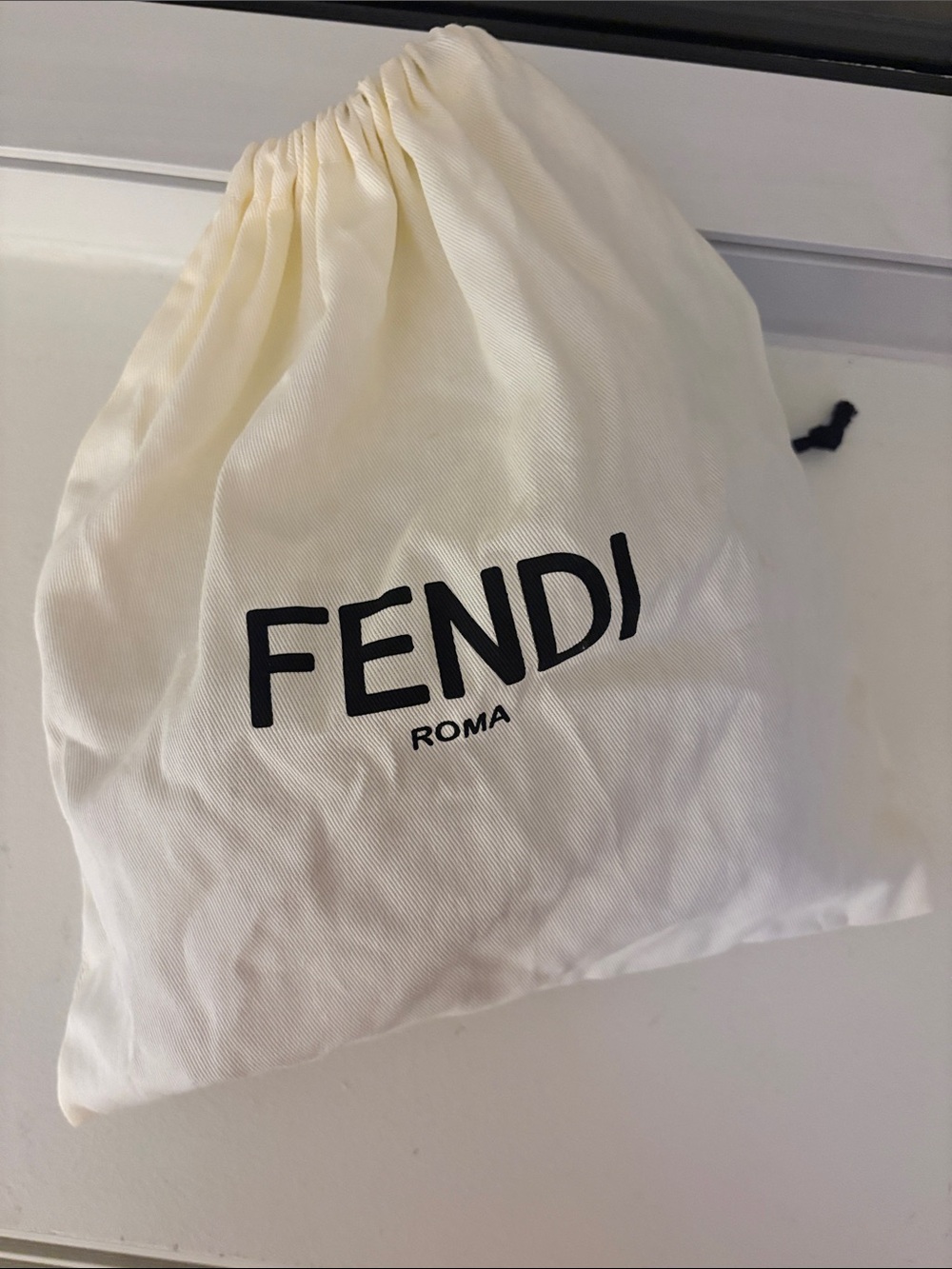 REAL Fendi Tan/Ivory FF Monogram Camera Bag, dust bag, proof of authenticity - Picture 4 of 11